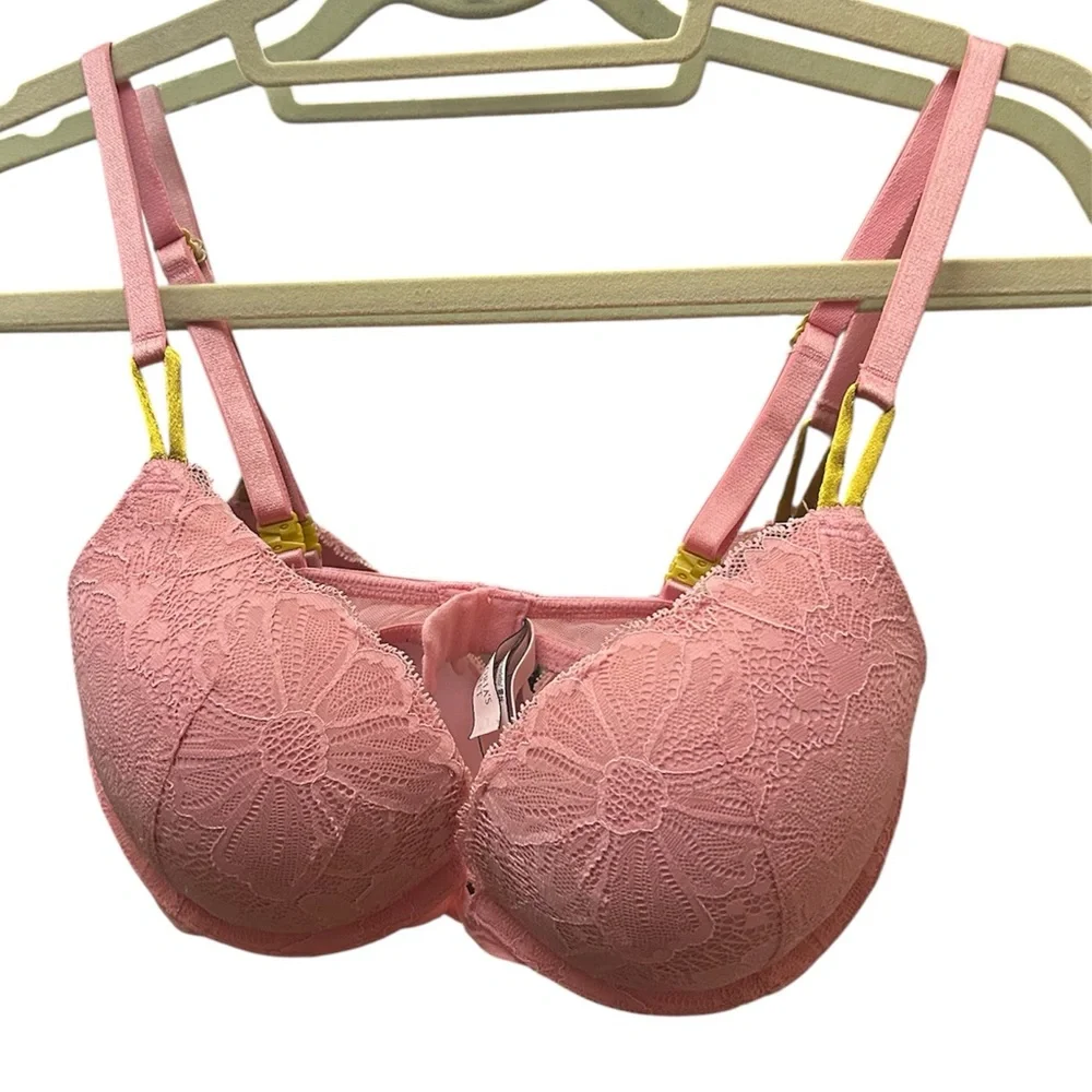 Victoria's Secret Lace Push Up Bra Full-Coverage Pink‎ Size 34 D